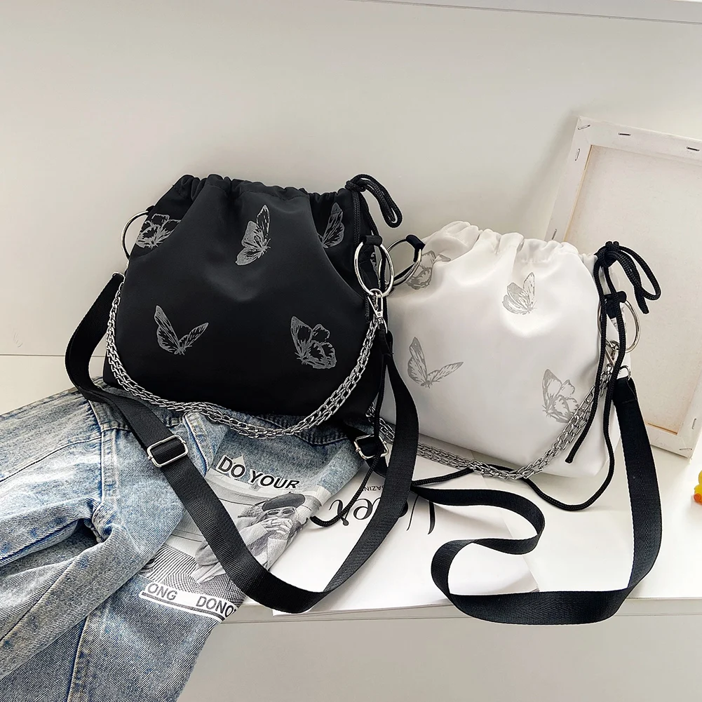 Fashion Women Shoulder Bags Luminous Butterfly Messenger Bag Drawstring Chain Pouch Nylon Casual Lady Crossbody Handbag 2021
Fashion Women Shoulder Bags Luminous Butterfly Messenger Bag Drawstring Chain Pouch Nylon Casual Lady Crossbody Handbag 2021