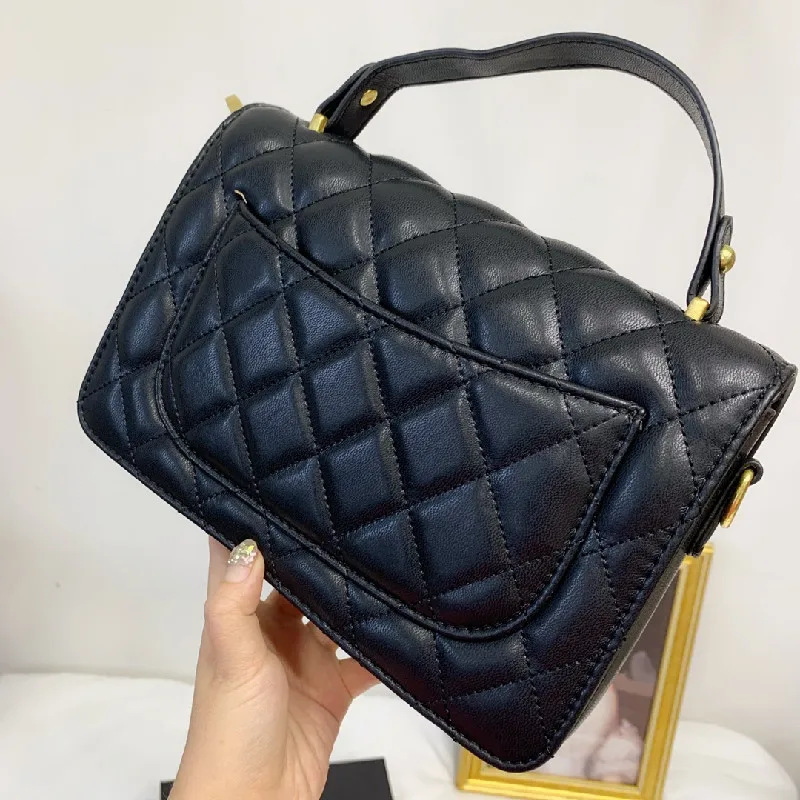 CC bag Designer Bag Satchels Handbags Women Bags Lipstick Bag Handbags Luxury Designer Sac De Luxe Femme Mochila Bolso Mujer
CC bag Designer Bag Satchels Handbags Women Bags Lipstick Bag Handbags Luxury Designer Sac De Luxe Femme Mochila Bolso Mujer