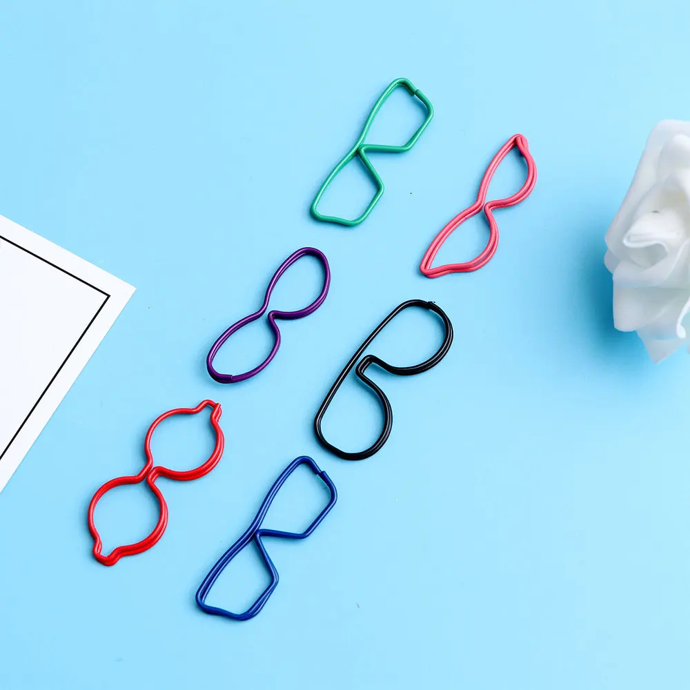 20PCS Random Color Large Glasses Paper Clips Color Shaped Fun Clips Featuring Paper Clips
20PCS Random Color Large Glasses Paper Clips Color Shaped Fun Clips Featuring Paper Clips