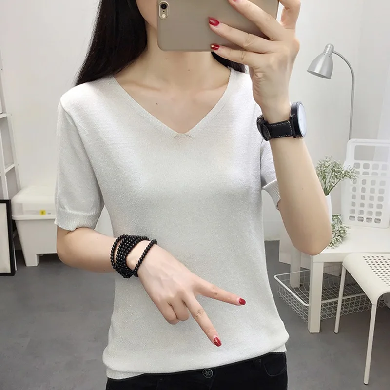 Summer Women Cotton T-Shirt Loose Style Solid Color Tee Shirt Short Sleeve O-Neck T Shirts 
Summer Women Cotton T-Shirt Loose Style Solid Color Tee Shirt Short Sleeve O-Neck T Shirts