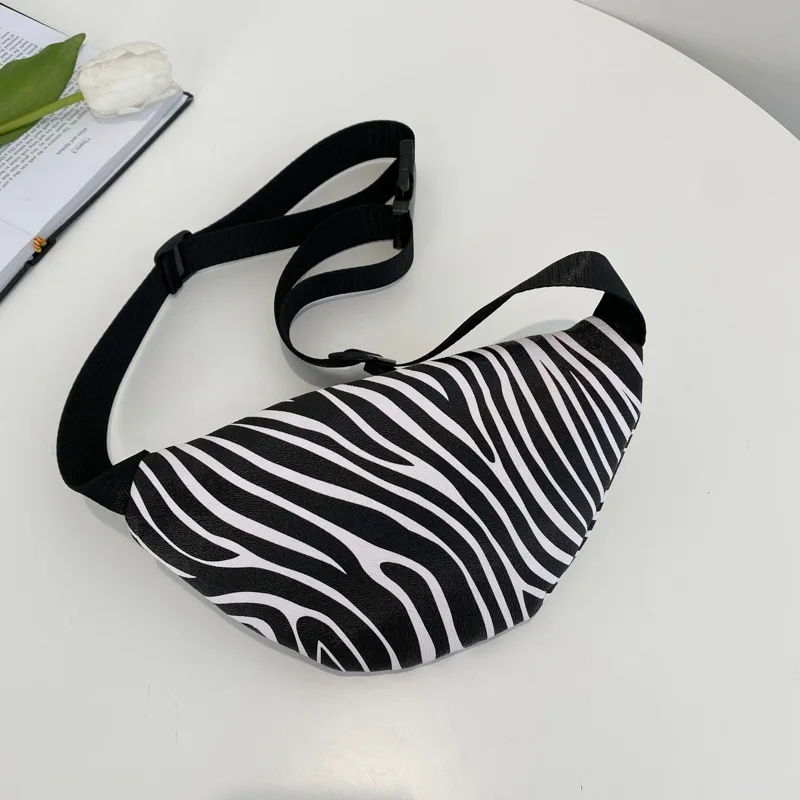 Leopard Print Chest Bag Ladies Handbag Bags for Women Fashion Women's One Shoulder Bag
Leopard Print Chest Bag Ladies Handbag Bags for Women Fashion Women's One Shoulder Bag