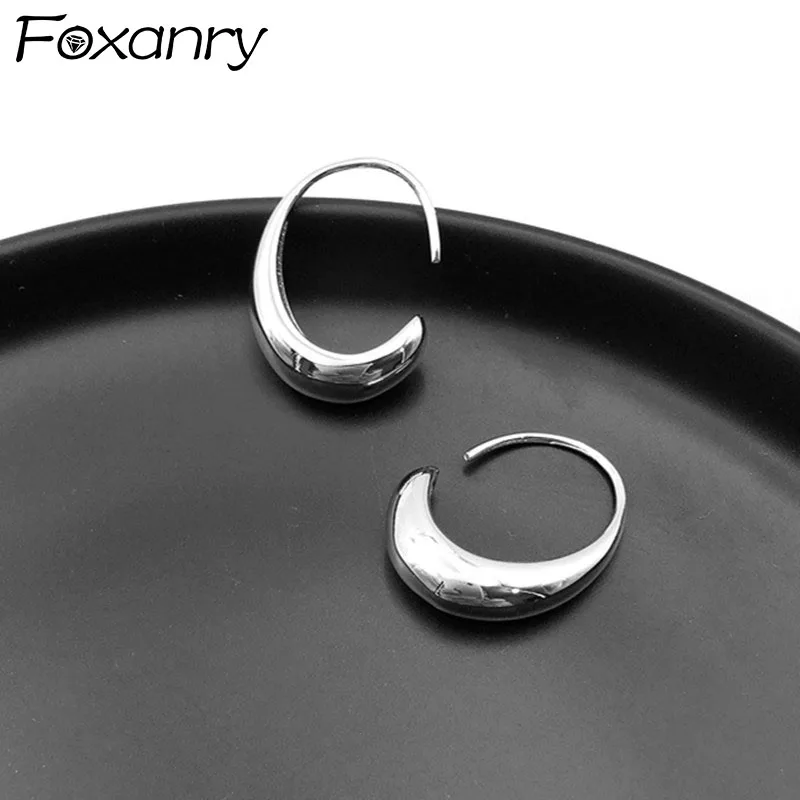 FOXANRY 925 Sterling Silver C Shape Earrings for Women Couples New Fashion Simple Geometric Party Jewelry Gifts Prevent Allergy
FOXANRY 925 Sterling Silver C Shape Earrings for Women Couples New Fashion Simple Geometric Party Jewelry Gifts Prevent Allergy