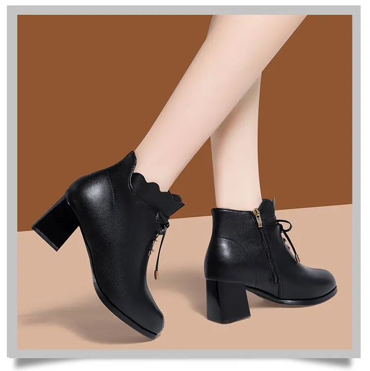 Plus Size Shoes Fashion New Black Solid Women Boots PU Office Career Winter Zip Casual 5cm High Heels Female Shoes
Plus Size Shoes Fashion New Black Solid Women Boots PU Office Career Winter Zip Casual 5cm High Heels Female Shoes