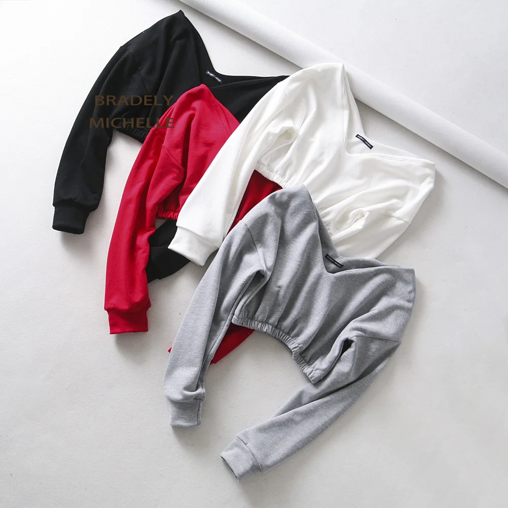 Xfhh BRADELY MICHELLE women sexy sweatshirt streetwear hoodies hip pop crop top female long sleeve deep v-neck pullovers
Xfhh BRADELY MICHELLE women sexy sweatshirt streetwear hoodies hip pop crop top female long sleeve deep v-neck pullovers