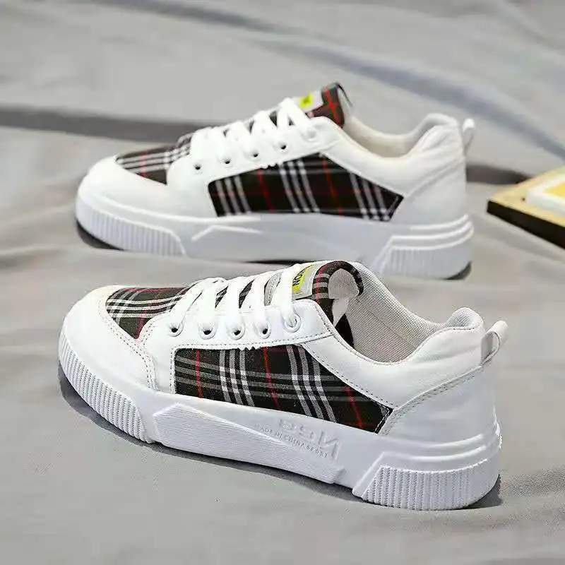 Hot Sale Linghtweight Women Sport Running Shoes Summer Fashion Casual Shoes Mesh Breathable Women Sneakers
Hot Sale Linghtweight Women Sport Running Shoes Summer Fashion Casual Shoes Mesh Breathable Women Sneakers