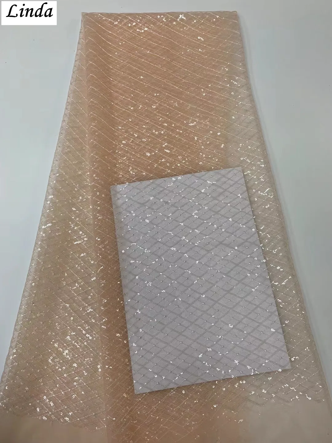 French Net Lace Fabric 5 Yards Sequin Embroidery African Nigerian Lace Fabric 2021 Celebrant Asoebi Lace Material
French Net Lace Fabric 5 Yards Sequin Embroidery African Nigerian Lace Fabric 2021 Celebrant Asoebi Lace Material