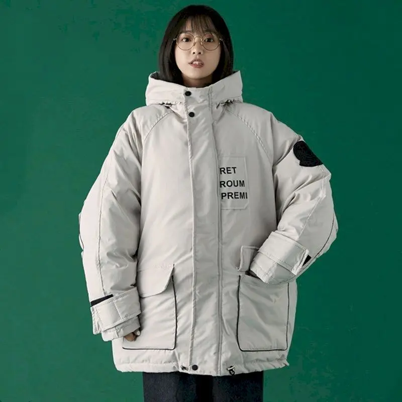 

Женская зимняя стеганая куртка, парки на осень и зиму 2021, стеганые пальто на молнии с капюшоном, пуховики, корейские свободные теплые женски...