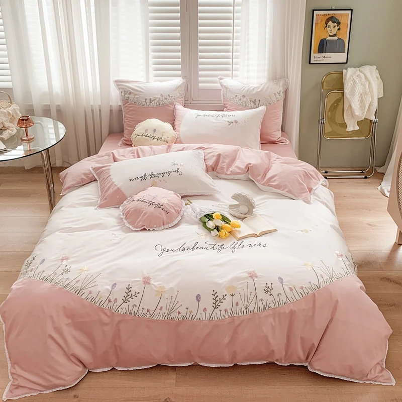 Elegant Embroidery Bedding Set 600TC Egyptian Cotton Duvet Cover Flat Sheet Pillowcases 4pcs
Elegant Embroidery Bedding Set 600TC Egyptian Cotton Duvet Cover Flat Sheet Pillowcases 4pcs