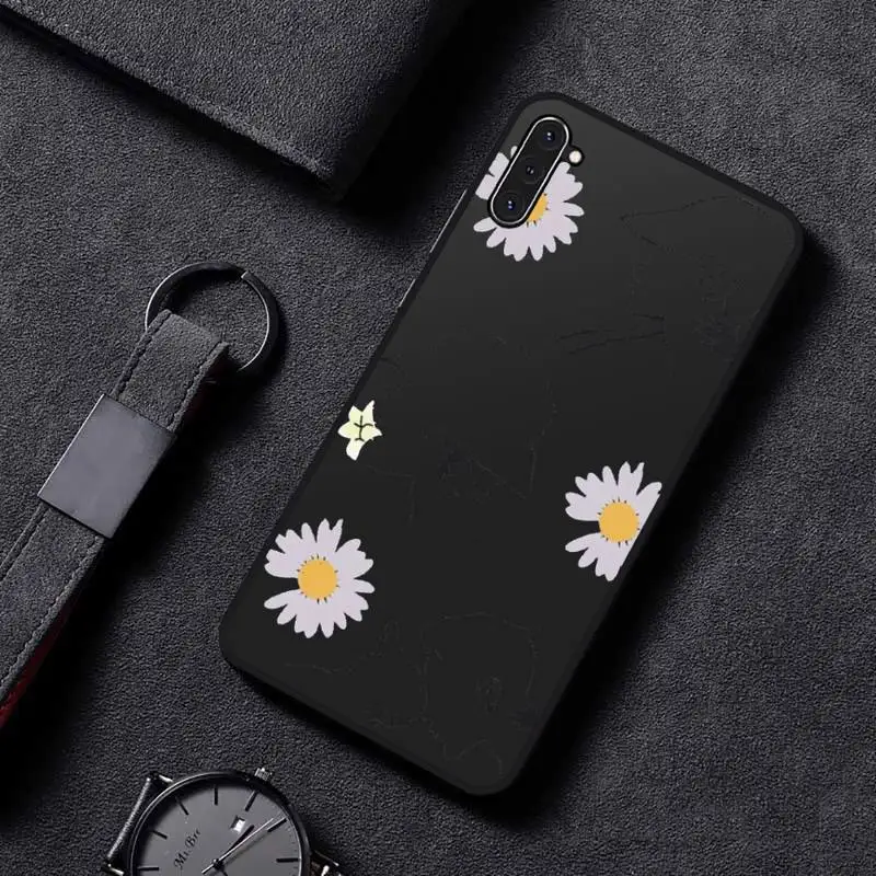 G dragon peaceminusone Phone Case For Samsung A32 A51 A52 A71 A50 A12 A21S S10 S20 S21 Plus Fe Ultra
G dragon peaceminusone Phone Case For Samsung A32 A51 A52 A71 A50 A12 A21S S10 S20 S21 Plus Fe Ultra