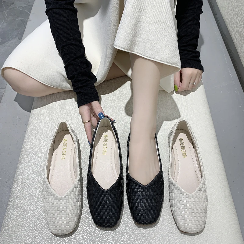 Shallow Mouth Shoes Woman Comfortable And Elegant Female Footwear Low Heels Modis Square Toe All-Match Casual Sneaker Dress Mocc
Shallow Mouth Shoes Woman Comfortable And Elegant Female Footwear Low Heels Modis Square Toe All-Match Casual Sneaker Dress Mocc