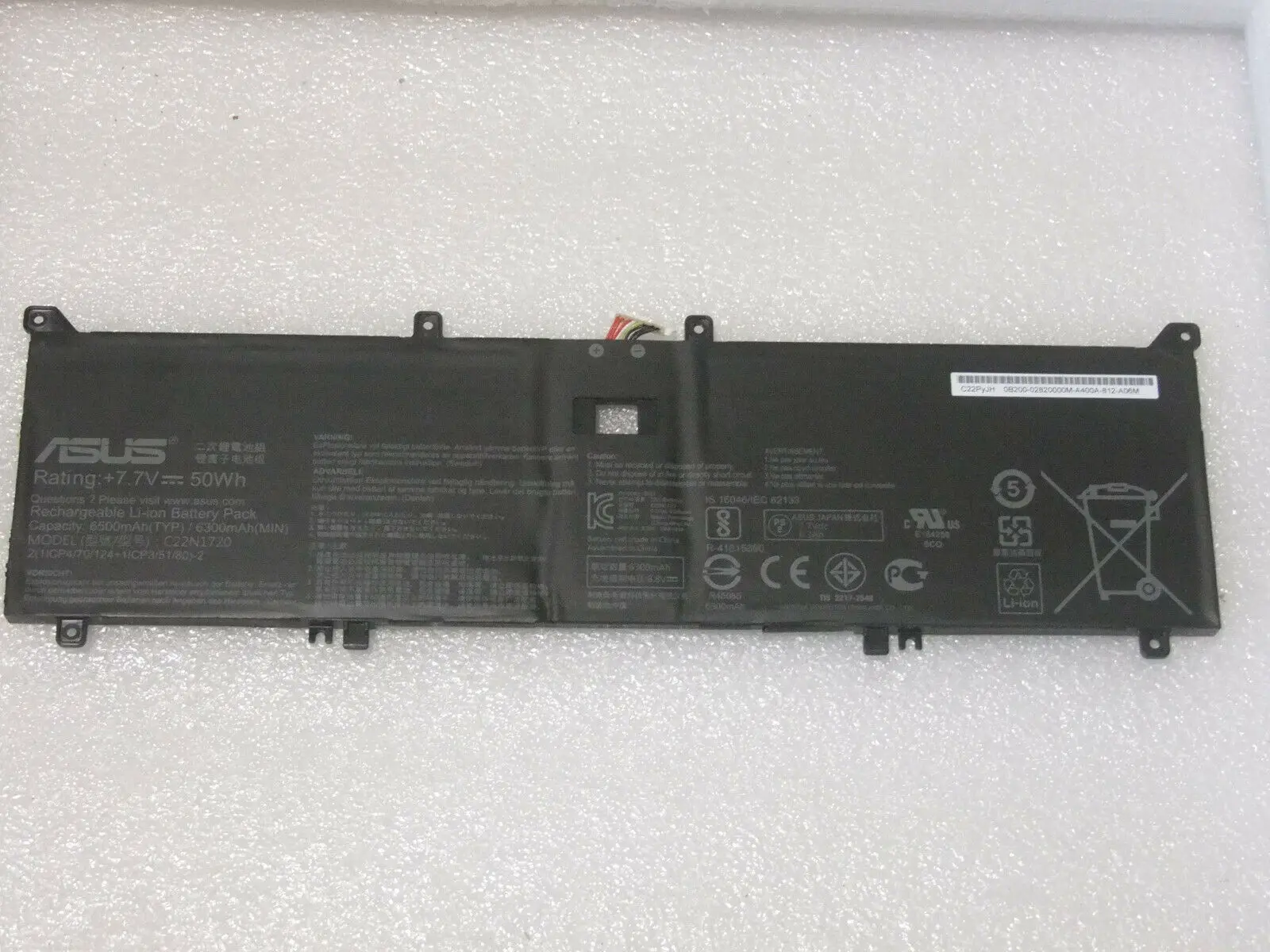 Новый оригинальный аккумулятор для ASUS ZenBook S UX391U UX391UA C22N1720, C22PYJH 7,7 в 50 Вт/ч
Новый оригинальный аккумулятор для ASUS ZenBook S UX391U UX391UA C22N1720, C22PYJH 7,7 в 50 Вт/ч