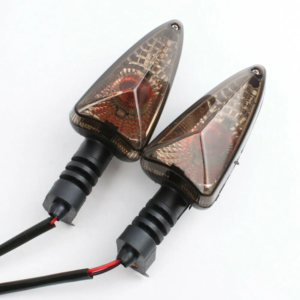 SMOKE Shell Motorcycle Signal Light For Triumph Street Triple R / S 2008-2017 Blackening Tip Modified Retro Turn Signal Lamp
SMOKE Shell Motorcycle Signal Light For Triumph Street Triple R / S 2008-2017 Blackening Tip Modified Retro Turn Signal Lamp
