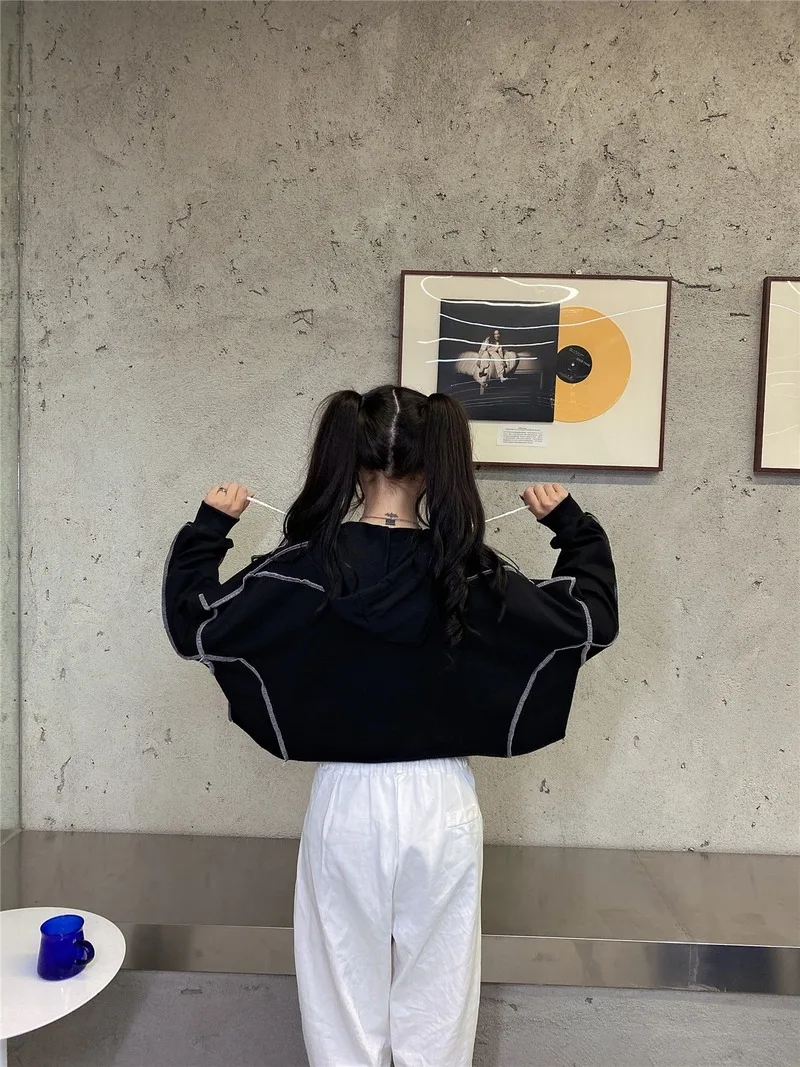 Patchwork Hoodies Women Spring Autumn New Korean Ins Harajuku Long Sleeve Crop Top Fashion Black Loose Casual Cropped Clothes 
Patchwork Hoodies Women Spring Autumn New Korean Ins Harajuku Long Sleeve Crop Top Fashion Black Loose Casual Cropped Clothes