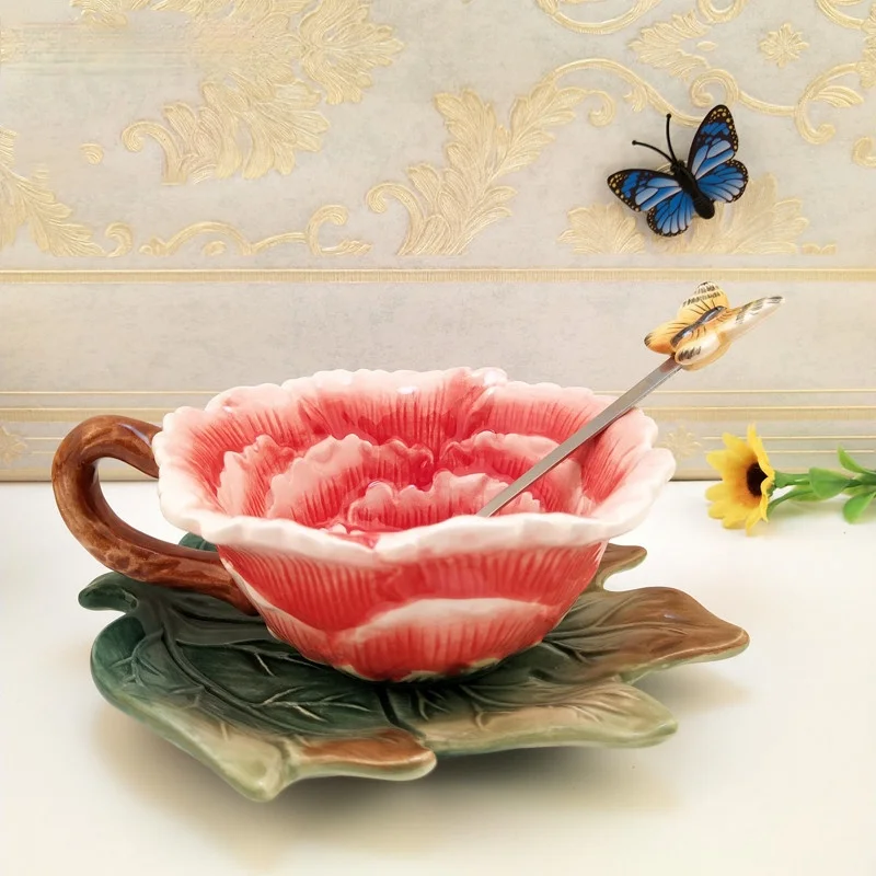 Chinese Ceramic Peony Teacup Home Living Room Make Drinking Water Cup with Tray Spoon and Lid Give Gifts
Chinese Ceramic Peony Teacup Home Living Room Make Drinking Water Cup with Tray Spoon and Lid Give Gifts