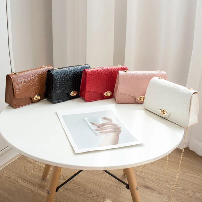 Shoulder Bags For Women Small Square Bag Little Fashion Leather Mobile Female Soft Purse Summer PU classic lovely Phone Chain
Shoulder Bags For Women Small Square Bag Little Fashion Leather Mobile Female Soft Purse Summer PU classic lovely Phone Chain