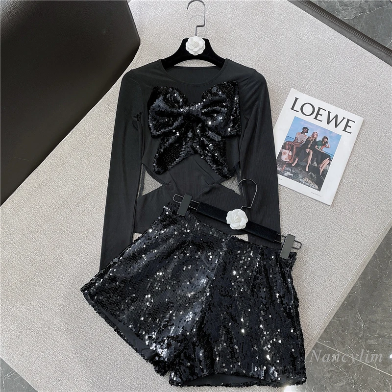 Two Pieces Set Women 2021 Autumn Winter New Sexy Mesh Midriff Outfit Bow Top + Sequins Shorts Fermale Clothes
Two Pieces Set Women 2021 Autumn Winter New Sexy Mesh Midriff Outfit Bow Top + Sequins Shorts Fermale Clothes