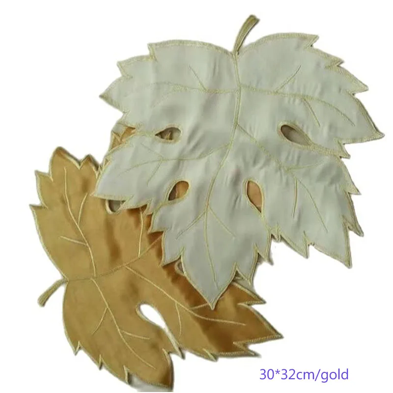 NEW Gold satin leaf Insulation embroidery lace table place mat pad cloth cup Christmas coaster placemat doily kitchen tableware
NEW Gold satin leaf Insulation embroidery lace table place mat pad cloth cup Christmas coaster placemat doily kitchen tableware