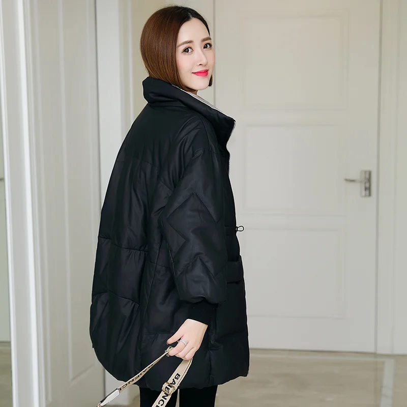 2020 new bright leather down jacket women's short leather coat thickened sheepskin heining fur coat
2020 new bright leather down jacket women's short leather coat thickened sheepskin heining fur coat