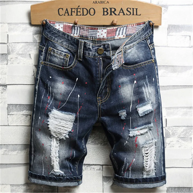 New Summer ForeignTrade Jeans, Pants, Men's Personality Patch, Retro Fashion Men's Five-Point Pants, Men's Ripped Shorts
New Summer ForeignTrade Jeans, Pants, Men's Personality Patch, Retro Fashion Men's Five-Point Pants, Men's Ripped Shorts