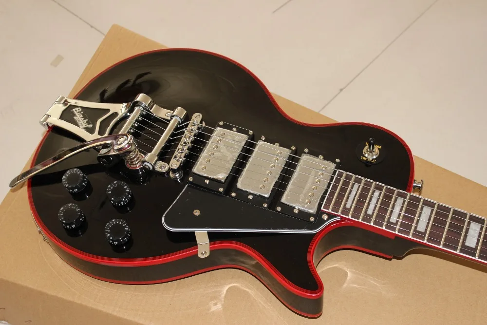 Custom jazz Electric Guitar.black top guitarra.3 pickups gitaar.support customization
Custom jazz Electric Guitar.black top guitarra.3 pickups gitaar.support customization