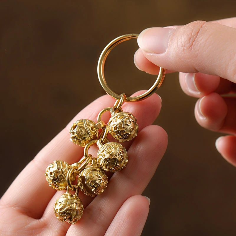 Creative Mini Brass Wind Bell Die-Casting Car Key Pendant Auspicious Handicraft Bronze Bell Christmas Gift Home Decoration
Creative Mini Brass Wind Bell Die-Casting Car Key Pendant Auspicious Handicraft Bronze Bell Christmas Gift Home Decoration