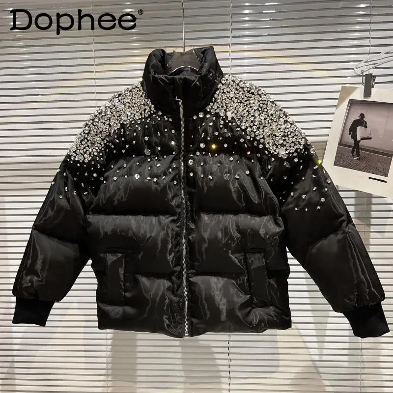 Heavy Rhinestone Beaded Coat Women's Stand Collar Long Sleeve Black Puffer Jacket Cotton-Padded Coat 2021 Winter Clothes Parkas
Heavy Rhinestone Beaded Coat Women's Stand Collar Long Sleeve Black Puffer Jacket Cotton-Padded Coat 2021 Winter Clothes Parkas