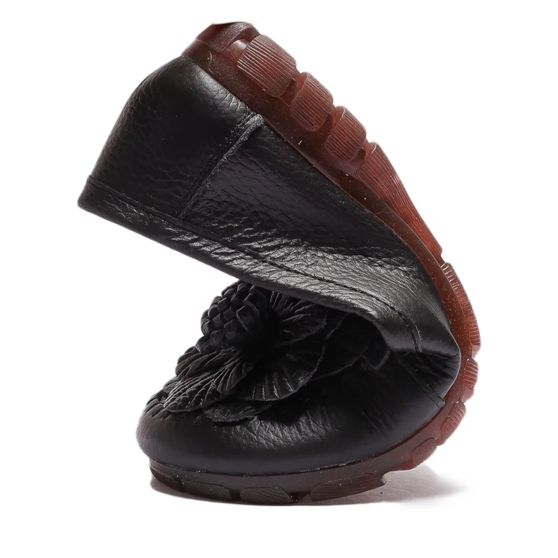 Spring and autumn mother leather shoes leather bottom comfortable anti slip round head single shoes for the elderly
Spring and autumn mother leather shoes leather bottom comfortable anti slip round head single shoes for the elderly