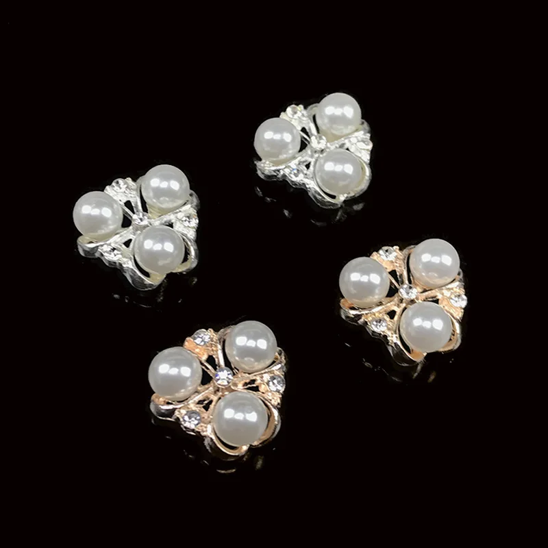 2016New 100pcs Three-Pearl Rhinestone Button for DIY Hair and Bbags Accessories ZJ95
2016New 100pcs Three-Pearl Rhinestone Button for DIY Hair and Bbags Accessories ZJ95