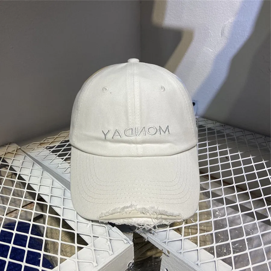 Vetements Baseball Trendy Cap Men Women High Quality Damaged Casual Caps Vetements Embroidery Monday To Sunday Hip Hop Caps
Vetements Baseball Trendy Cap Men Women High Quality Damaged Casual Caps Vetements Embroidery Monday To Sunday Hip Hop Caps
