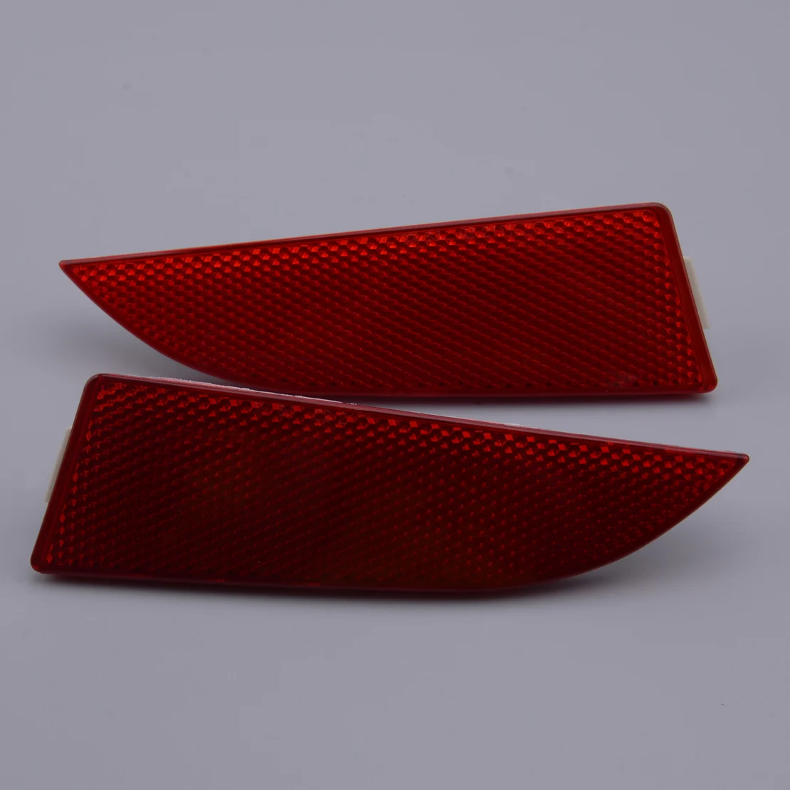 63147162217 63147162218 Pair Rear Bumper Side Marker Reflector Light Housing Without Bulb Fit For BMW E83 X3 2007 2008 2009 2010
63147162217 63147162218 Pair Rear Bumper Side Marker Reflector Light Housing Without Bulb Fit For BMW E83 X3 2007 2008 2009 2010