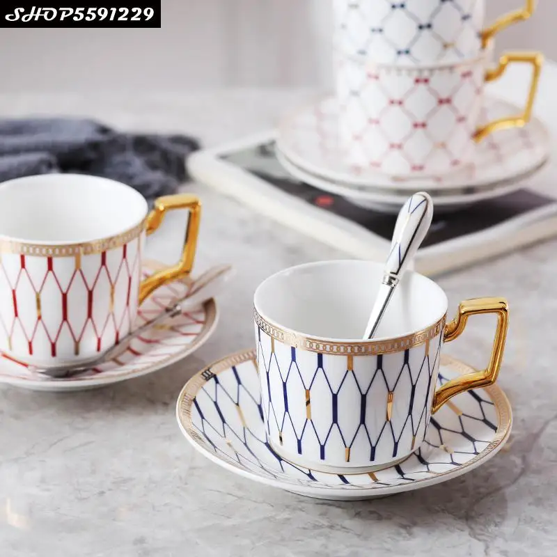 European Geometric Pattern Coffee Cup Court Wind Light Luxury Cup Dish with Spoon Couple High-grade Afternoon Tea Set Gift Box 
European Geometric Pattern Coffee Cup Court Wind Light Luxury Cup Dish with Spoon Couple High-grade Afternoon Tea Set Gift Box