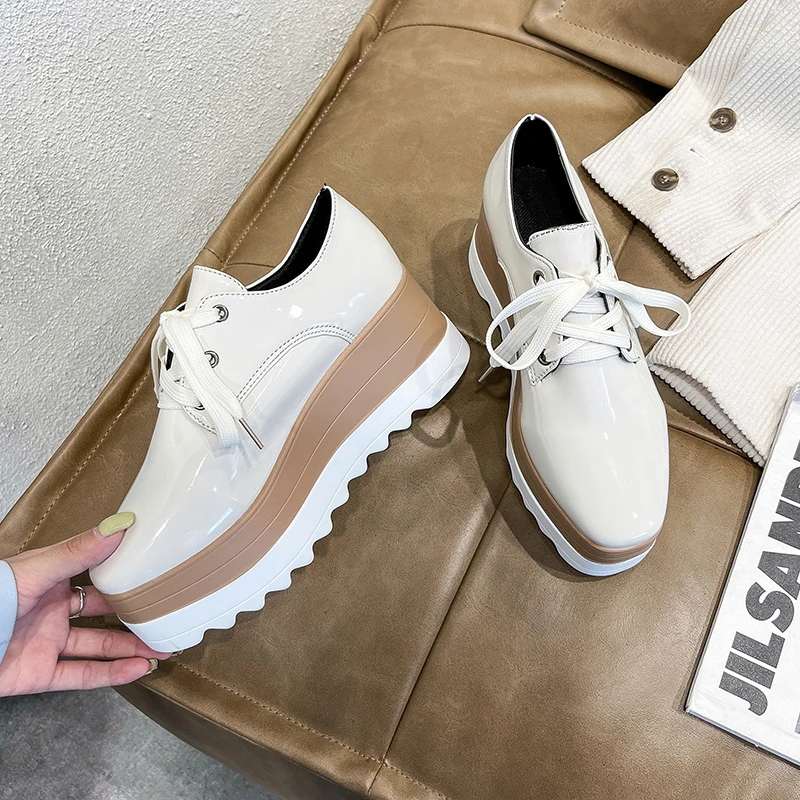 2021 Spring New Women Flat Platform Shoes Slip on Moccains Ladies Casual Shoes Woman Thick Sole Brogue Creepers Sneakers
2021 Spring New Women Flat Platform Shoes Slip on Moccains Ladies Casual Shoes Woman Thick Sole Brogue Creepers Sneakers