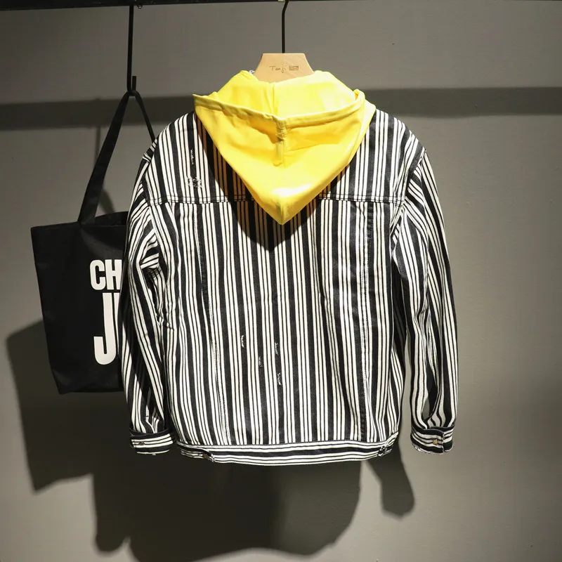 Spring and autumn 2021 teenagers spotted vertical stripes hooded removable denim jacket men's trendy temperament jacket men
Spring and autumn 2021 teenagers spotted vertical stripes hooded removable denim jacket men's trendy temperament jacket men