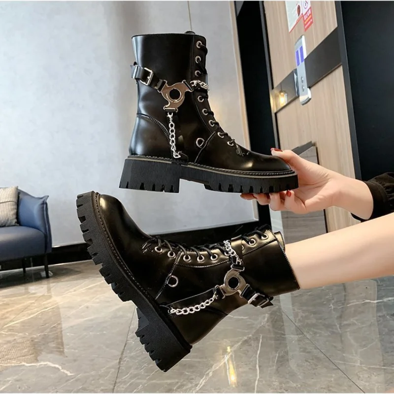 spring and autumn new ladies boots fashion all-match thick-soled motorcycle lace-up ankle boots British style2021
spring and autumn new ladies boots fashion all-match thick-soled motorcycle lace-up ankle boots British style2021