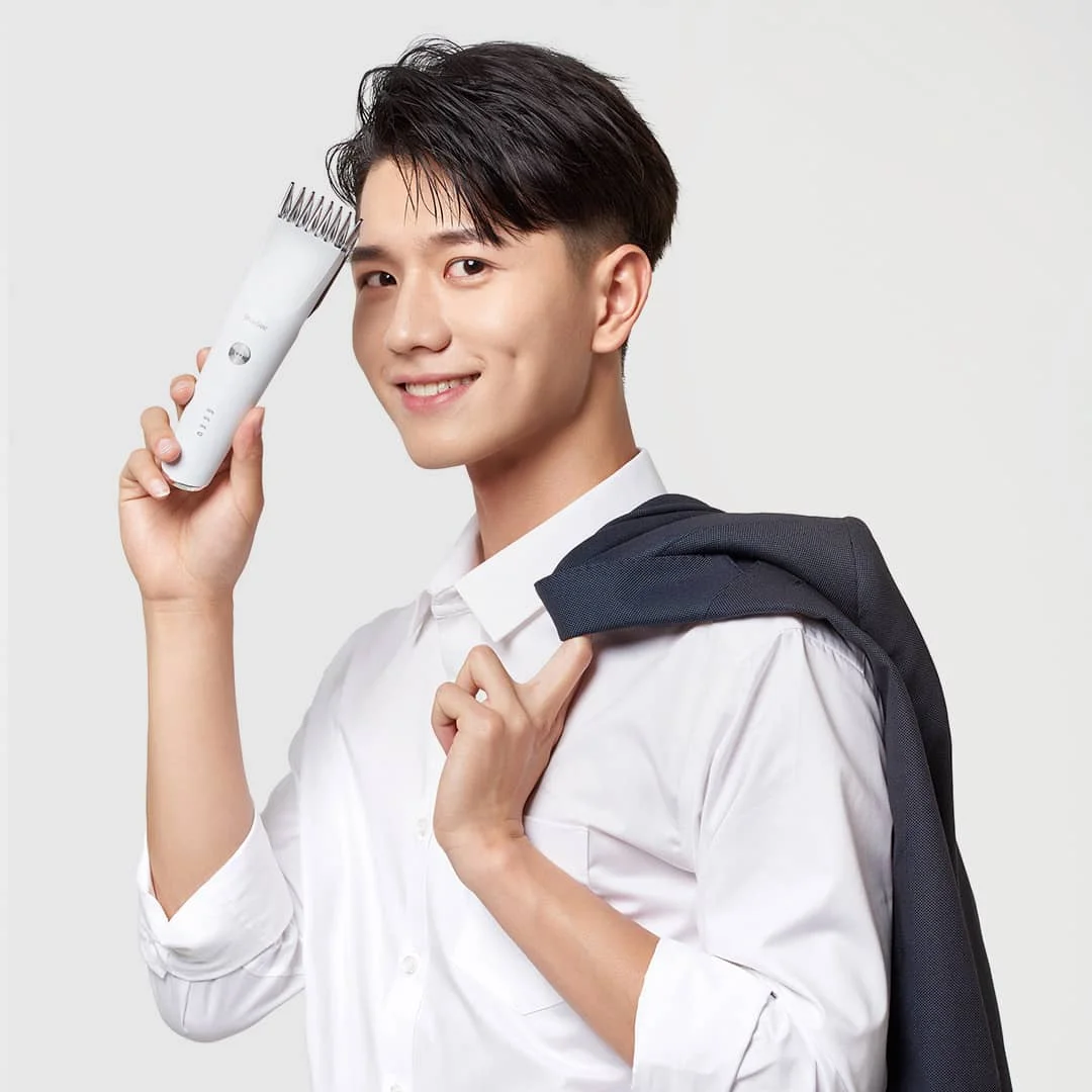 Xiaomi Youpin ShowSee Electric Hair Clipper Portable Cutting Trimmer Barber Choose Ceramic Blade Shave
Xiaomi Youpin ShowSee Electric Hair Clipper Portable Cutting Trimmer Barber Choose Ceramic Blade Shave