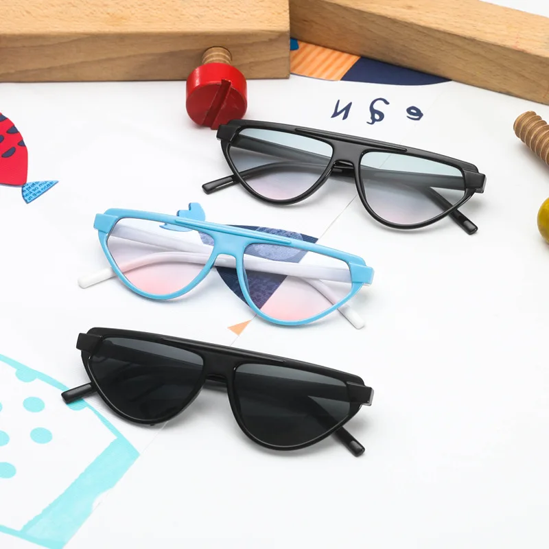 2021 Vintage Children Cateye Sunglasses Fashion Classic Brand Design Kid Sun Glasses Boy Girl Unisex Retro UV400 Mirror Goggle
2021 Vintage Children Cateye Sunglasses Fashion Classic Brand Design Kid Sun Glasses Boy Girl Unisex Retro UV400 Mirror Goggle