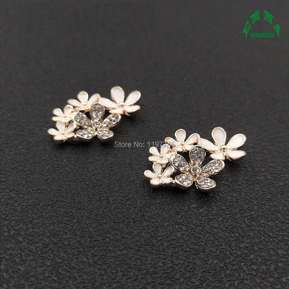 Flower Rhinestone Embellishments 10pcs Cluster White Enamel Buttons Gold Flatbacks for nail art Decorations
Flower Rhinestone Embellishments 10pcs Cluster White Enamel Buttons Gold Flatbacks for nail art Decorations