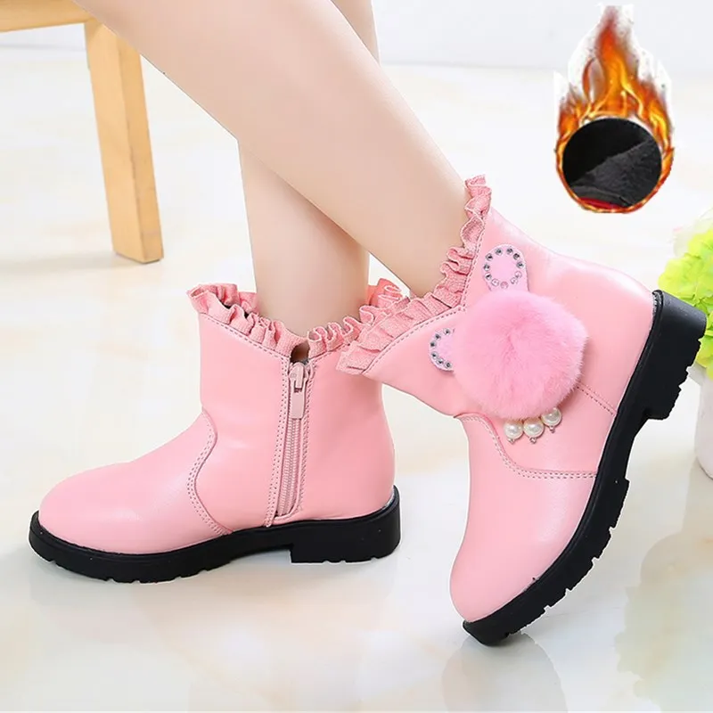 2020 Winter Girls Snow Boots Female Children Warm Plush Boots Lace Cartoon Princess Boots Soft Bottom Outdoor Kids Party Boots 
2020 Winter Girls Snow Boots Female Children Warm Plush Boots Lace Cartoon Princess Boots Soft Bottom Outdoor Kids Party Boots