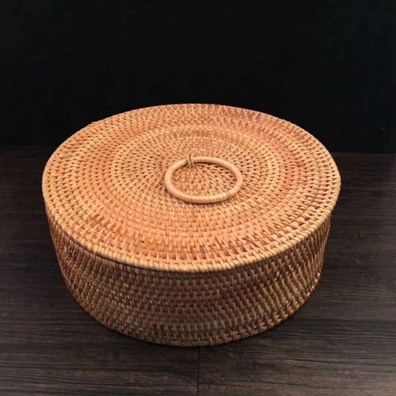 Hand-Woven Basket Primary Colours Simple Retro Rattan Storage Boxes with Lids Jewelry Tea Set Storage Boxes
Hand-Woven Basket Primary Colours Simple Retro Rattan Storage Boxes with Lids Jewelry Tea Set Storage Boxes