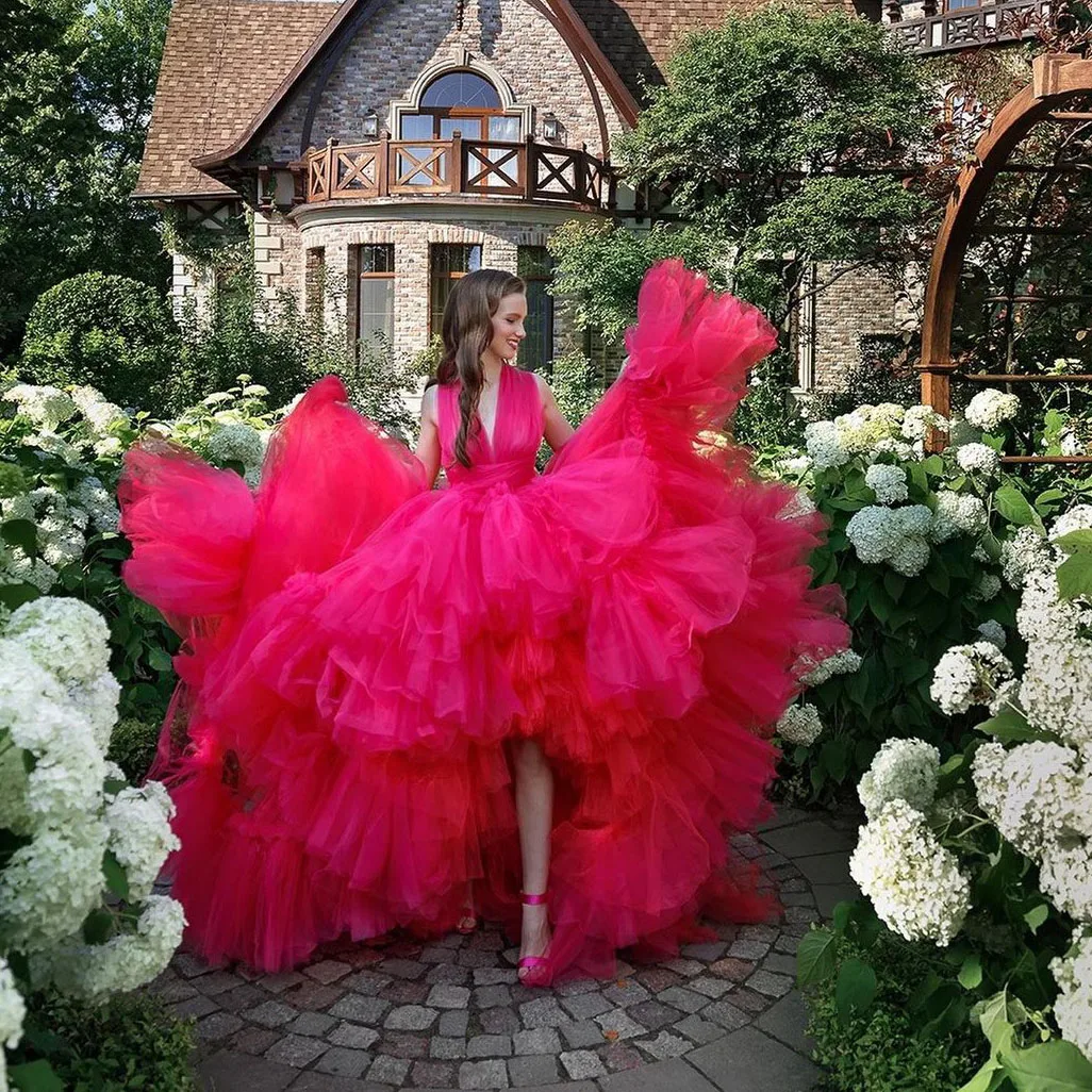 V-Neck Wedding Dress Rose Red Women Elegant Lace-Up Bowkot Long Sleeve Dress 2021 Hi-lo Tulle Evening Dress Luxury Prom Dresses
V-Neck Wedding Dress Rose Red Women Elegant Lace-Up Bowkot Long Sleeve Dress 2021 Hi-lo Tulle Evening Dress Luxury Prom Dresses