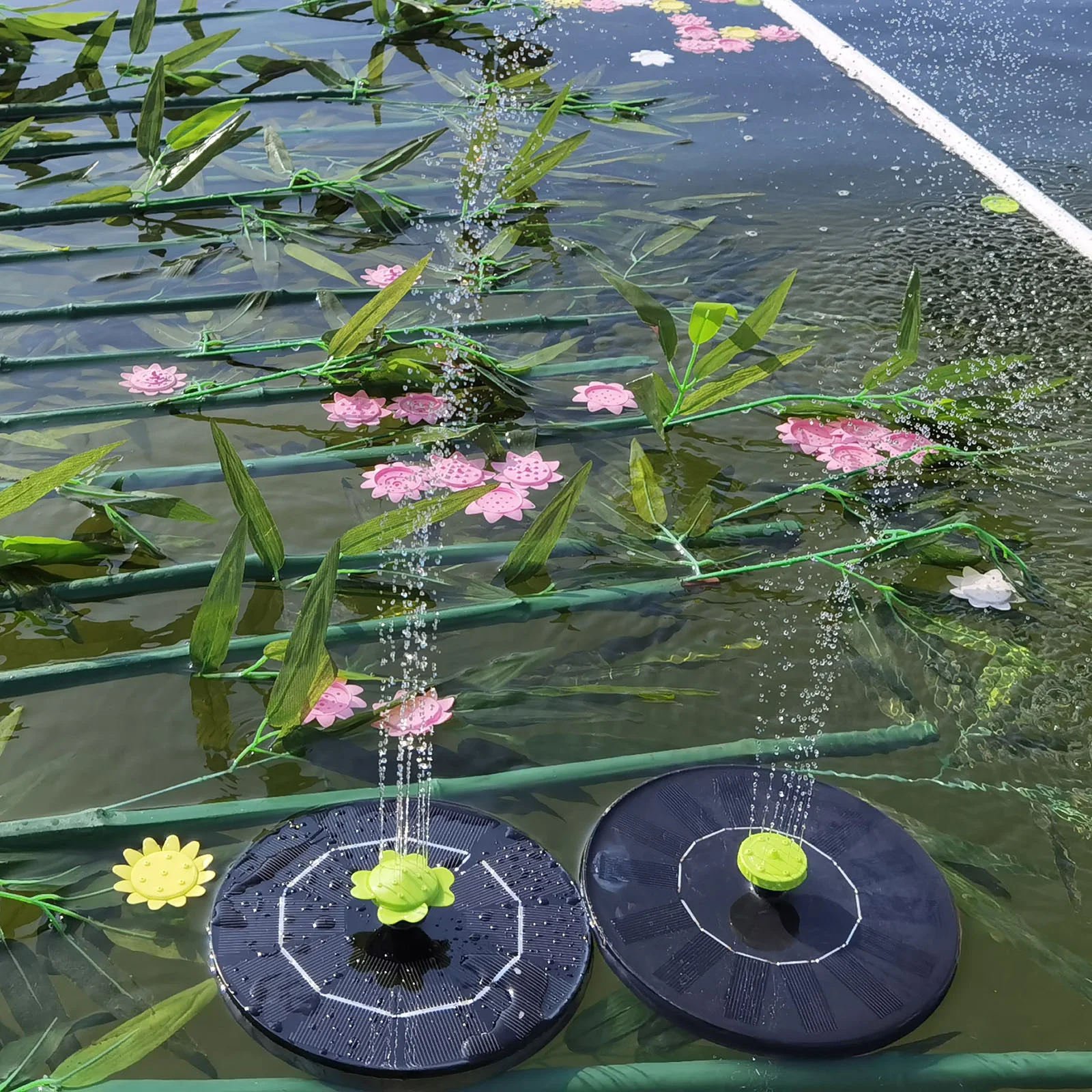 Rotating One Solar Fountains Petal Solar Bird Bath Solar High Power 3w Floating Water Pump Pool Pond Patio Garden Decoration 
Rotating One Solar Fountains Petal Solar Bird Bath Solar High Power 3w Floating Water Pump Pool Pond Patio Garden Decoration