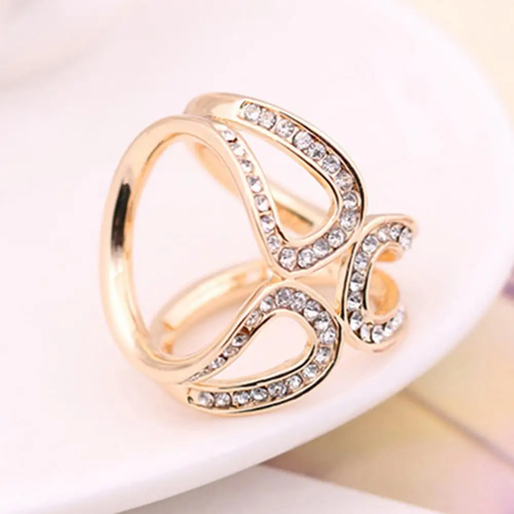 Luxury Scarf Buckle Wedding Hoop Brooch Pins for Women Crystal Holder Silk Shawl Buckle Ring Clip Scarf Jewelry Gift
Luxury Scarf Buckle Wedding Hoop Brooch Pins for Women Crystal Holder Silk Shawl Buckle Ring Clip Scarf Jewelry Gift