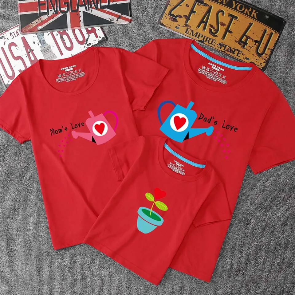 Cute Family Matching Outfits Daddy Mom Kids T-shirt Baby Bodysuit Family Look Father Son Clothes Gift Mommy Father Me Outfits
Cute Family Matching Outfits Daddy Mom Kids T-shirt Baby Bodysuit Family Look Father Son Clothes Gift Mommy Father Me Outfits