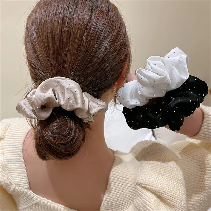 Fashion Satin Hair Scrunchies Solid Elastic Hair Bands For Women Girls Elegant Shiny Rubber Band Ties Scrunchie Hair Accessories
Fashion Satin Hair Scrunchies Solid Elastic Hair Bands For Women Girls Elegant Shiny Rubber Band Ties Scrunchie Hair Accessories