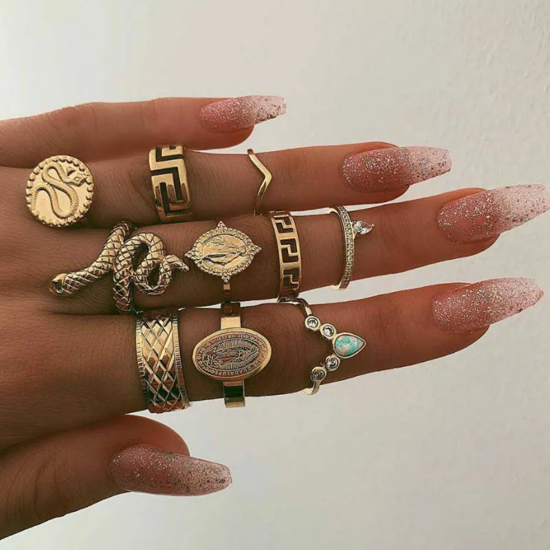 Retro 10 Pcs/set Diamond Snake Shape Rings Set For Women Girls Fashion Finger Ring Gift 2021 Female Jewelry Party
Retro 10 Pcs/set Diamond Snake Shape Rings Set For Women Girls Fashion Finger Ring Gift 2021 Female Jewelry Party