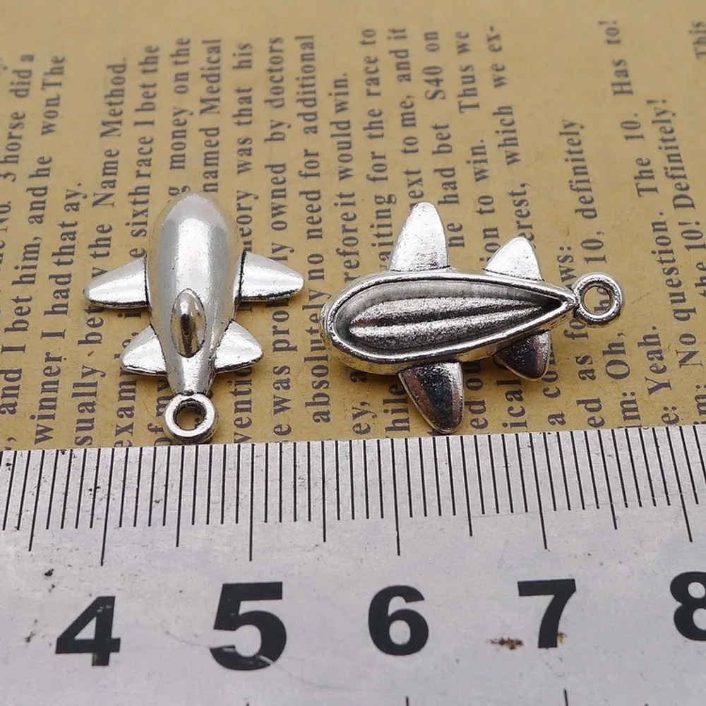 120pcs Airplane Charms 17mm x 23mm DIY Jewelry Making Pendant antique silver color
120pcs Airplane Charms 17mm x 23mm DIY Jewelry Making Pendant antique silver color