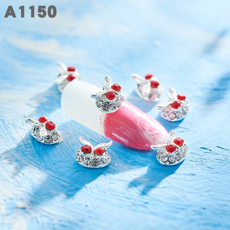 20pcs/lot High Quality New Alloy Various Shapes Pearl Rhinestone Flower Decoration Shaped Metal Diamond DIY Nail Supplies
20pcs/lot High Quality New Alloy Various Shapes Pearl Rhinestone Flower Decoration Shaped Metal Diamond DIY Nail Supplies