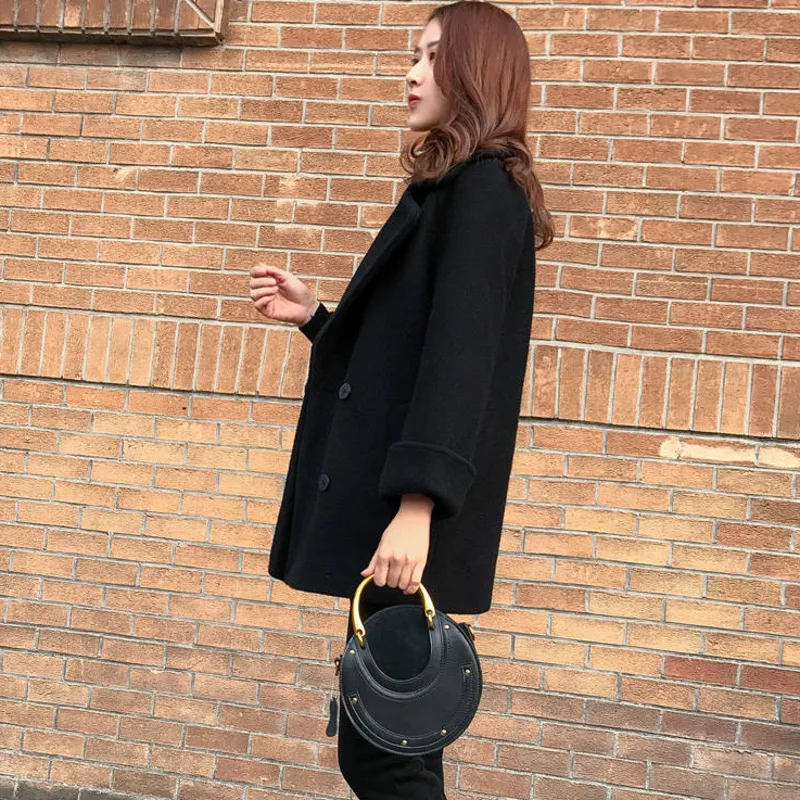 Abrigos Mujer Invierno 2021 Black Woolen Coat Women Winter Fashion Mid-length Woman Jacket Autumn Korean Chaquetas Para Mujer
Abrigos Mujer Invierno 2021 Black Woolen Coat Women Winter Fashion Mid-length Woman Jacket Autumn Korean Chaquetas Para Mujer