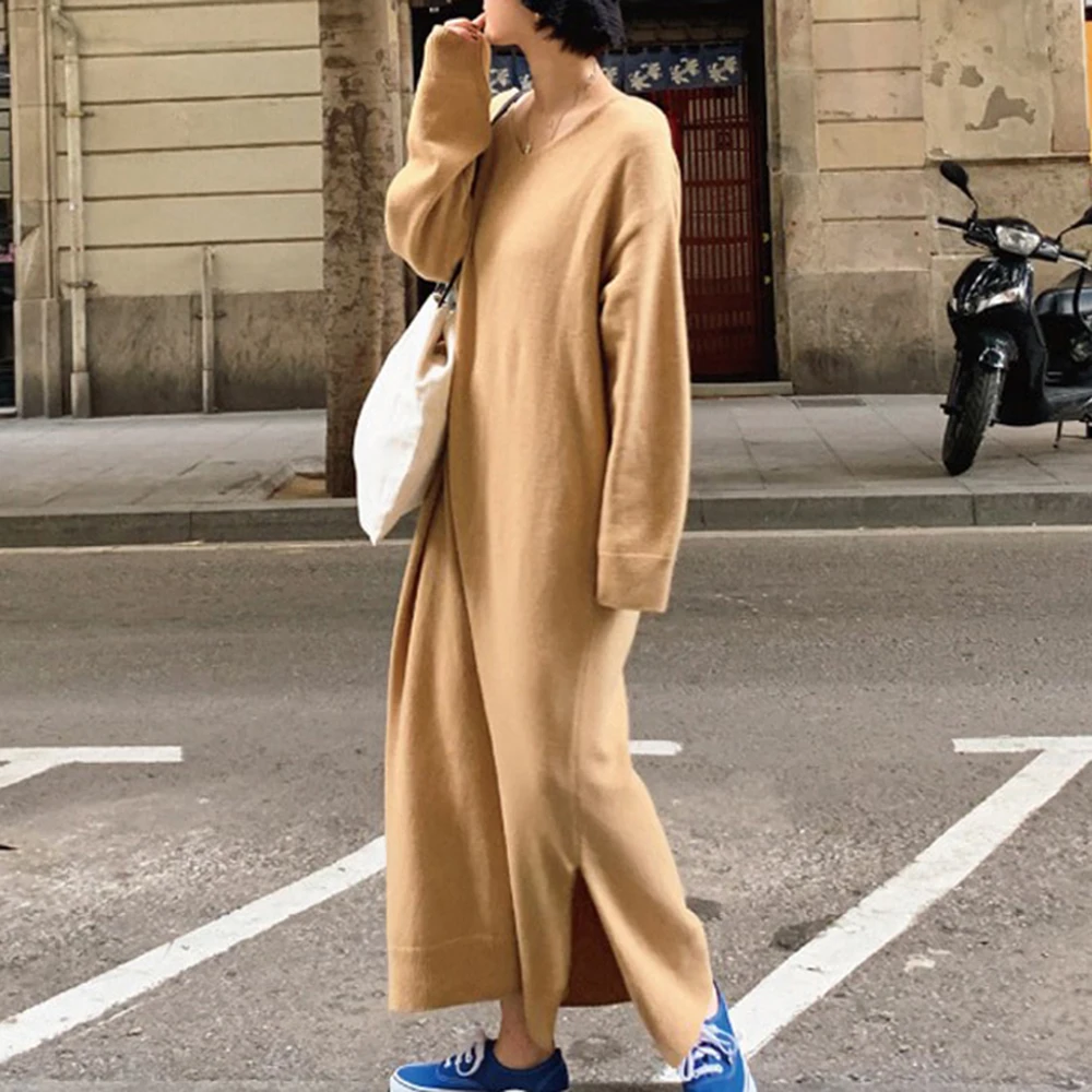 Dress 2021 New Fashion Women Solid Color V-neck Split Fork Long Sleeve Japanese Style Loose Casual Pullover Knit Dress Autumn
Dress 2021 New Fashion Women Solid Color V-neck Split Fork Long Sleeve Japanese Style Loose Casual Pullover Knit Dress Autumn