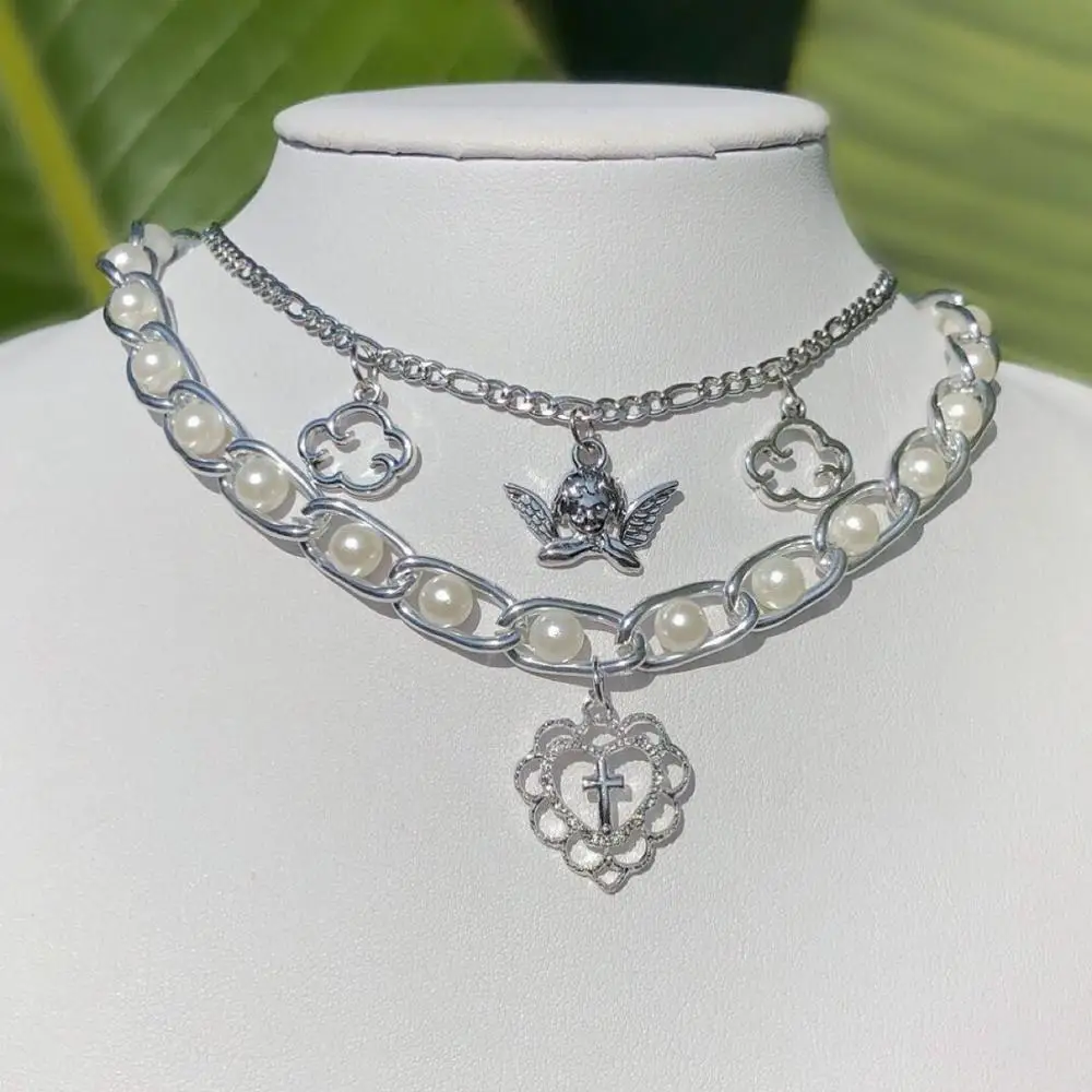Vintage Angel Pearl Hollow Out Cloud Heart Cross Pendant Necklace For Women Punk Harajuku Hip Hop Baroque Choker Necklace 2020
Vintage Angel Pearl Hollow Out Cloud Heart Cross Pendant Necklace For Women Punk Harajuku Hip Hop Baroque Choker Necklace 2020